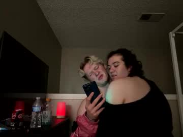 Raven_And_Crow Chaturbate stream image from May 13, 2026