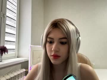 Lettieiler Chaturbate stream image from May 13, 2026