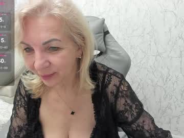 Lilia_Moons Chaturbate stream image from May 13, 2026