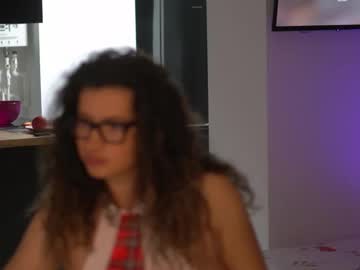 Mirabennet Chaturbate stream image from May 13, 2026