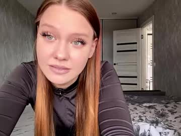 Corinakannenberg Chaturbate stream image from May 13, 2026