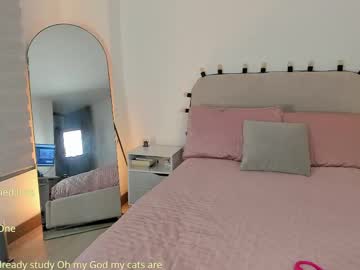Mayli_Xx Chaturbate stream image from May 13, 2026
