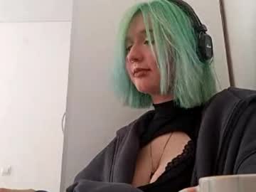 Shondrayazdani Chaturbate stream image from May 13, 2026