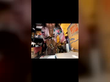 Wynterheat Chaturbate stream image from May 13, 2026