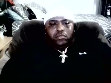 Radiantapplebottom Chaturbate stream image from May 13, 2026