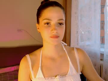 Kiravair Chaturbate stream image from May 13, 2026