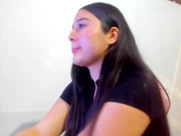 Maure_ Chaturbate stream image from May 13, 2026