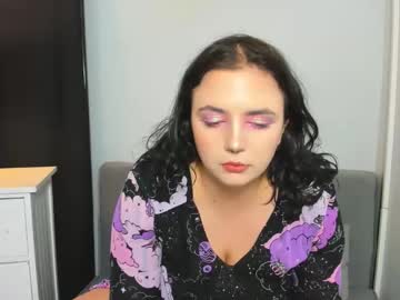 Samantaunforgettable Chaturbate stream image from May 13, 2026