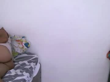 Goldenxcouple Chaturbate stream image from May 13, 2026