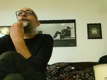 Krummersaebel Chaturbate stream image from May 13, 2026