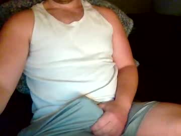 Manuforever69 Chaturbate stream image from May 13, 2026