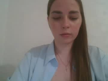 Gloria954807 Chaturbate stream image from May 13, 2026