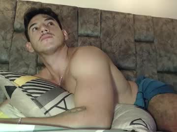 Jonathancast08 Chaturbate stream image from May 13, 2026