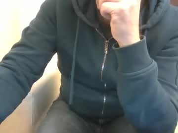 Wiz4572 Chaturbate stream image from May 13, 2026