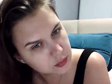 Firststarsara Chaturbate stream image from May 13, 2026