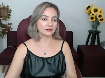 Rebeca_Milf Chaturbate stream image from May 13, 2026