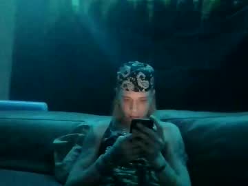 Altboy010 Chaturbate stream image from May 13, 2026