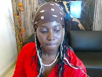Luna253951 Chaturbate stream image from May 13, 2026
