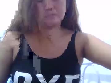 Maxine_Wise Chaturbate stream image from May 13, 2026
