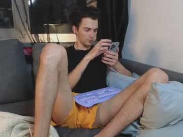Tusugo Chaturbate stream image from May 13, 2026