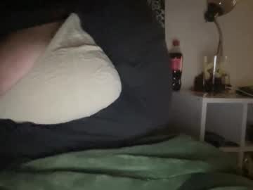 Hoestoes915 Chaturbate stream image from May 14, 2026
