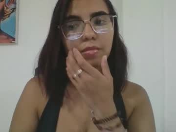 Miapeyton Chaturbate stream image from May 14, 2026
