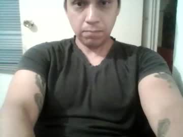 Alexgrey82 Chaturbate stream image from May 14, 2026