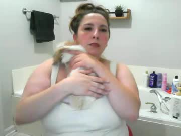 Brittabshireee Chaturbate stream image from May 14, 2026