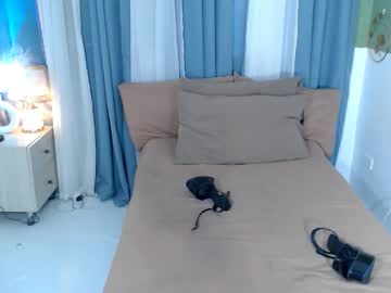 Alisonaims Chaturbate stream image from May 14, 2026