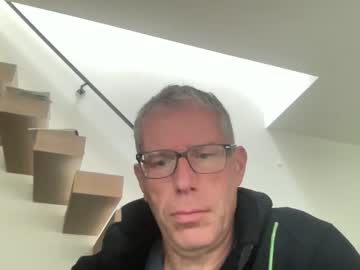 Choupipat1 Chaturbate stream image from May 14, 2026