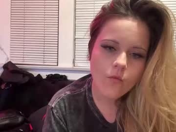 Samanthafever Chaturbate stream image from May 14, 2026