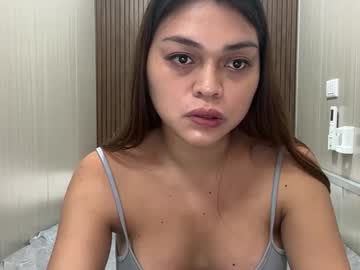 Bella_Poarch18 Chaturbate stream image from May 14, 2026