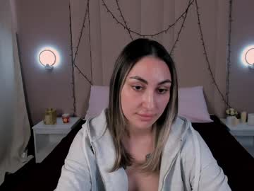 Fly_Ari Chaturbate stream image from May 14, 2026