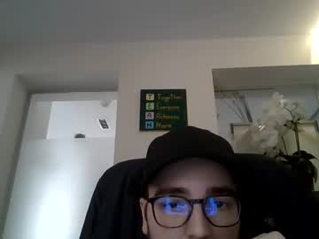 Chriscoltonx Chaturbate stream image from May 14, 2026