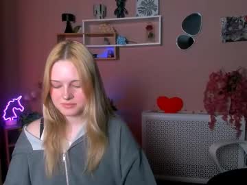 Trixy_Melison Chaturbate stream image from May 14, 2026