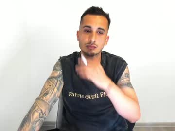 Alex23cmx Chaturbate stream image from May 14, 2026