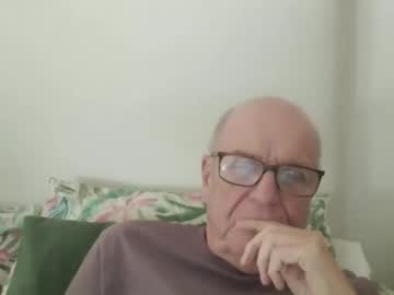 Oggi95 Chaturbate stream image from May 14, 2026