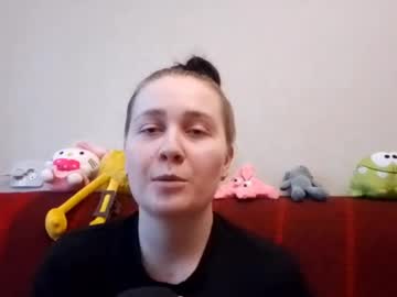 Fanniepeacemaker Chaturbate stream image from May 14, 2026