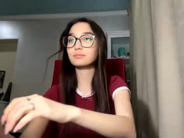 Divinaminerd Chaturbate stream image from May 14, 2026