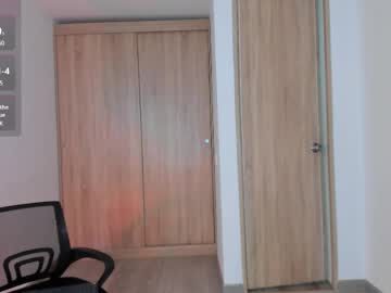 Isabella_Ospina Chaturbate stream image from May 14, 2026