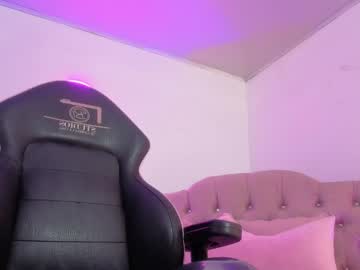 Mahyra_Tay Chaturbate stream image from May 14, 2026