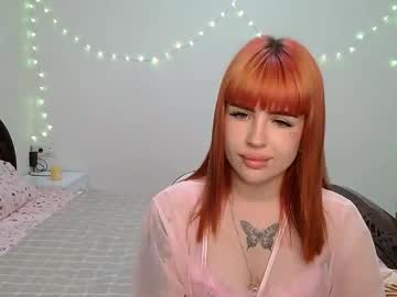 Velvetember Chaturbate stream image from May 14, 2026