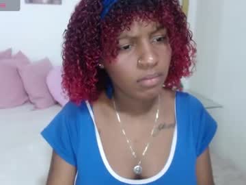 Andrea_Velary Chaturbate stream image from May 14, 2026