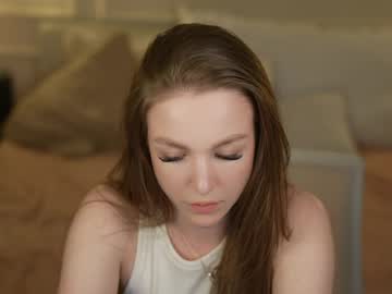Bright_Diamonds_054 Chaturbate stream image from May 14, 2026