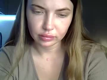 Lindsisecret Chaturbate stream image from May 14, 2026