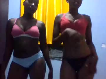 Velvetreign12 Chaturbate stream image from May 14, 2026