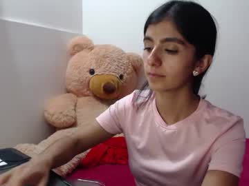 Anahibrowns95 Chaturbate stream image from May 14, 2026