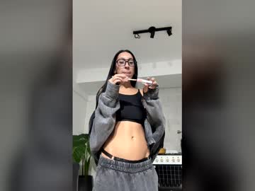 Babylola33 Chaturbate stream image from May 14, 2026