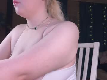 Lisalaas Chaturbate stream image from May 14, 2026