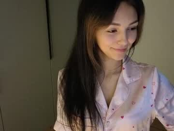 Hihika Chaturbate stream image from May 14, 2026